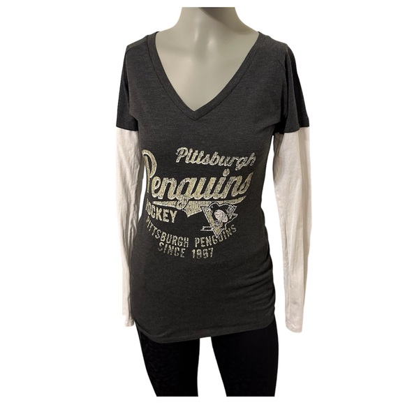 Pittsburgh Penguins Long Sleeve Fitted Lightweight Tee Shirt Jr. Size M 7/9 EUC - Picture 1 of 13